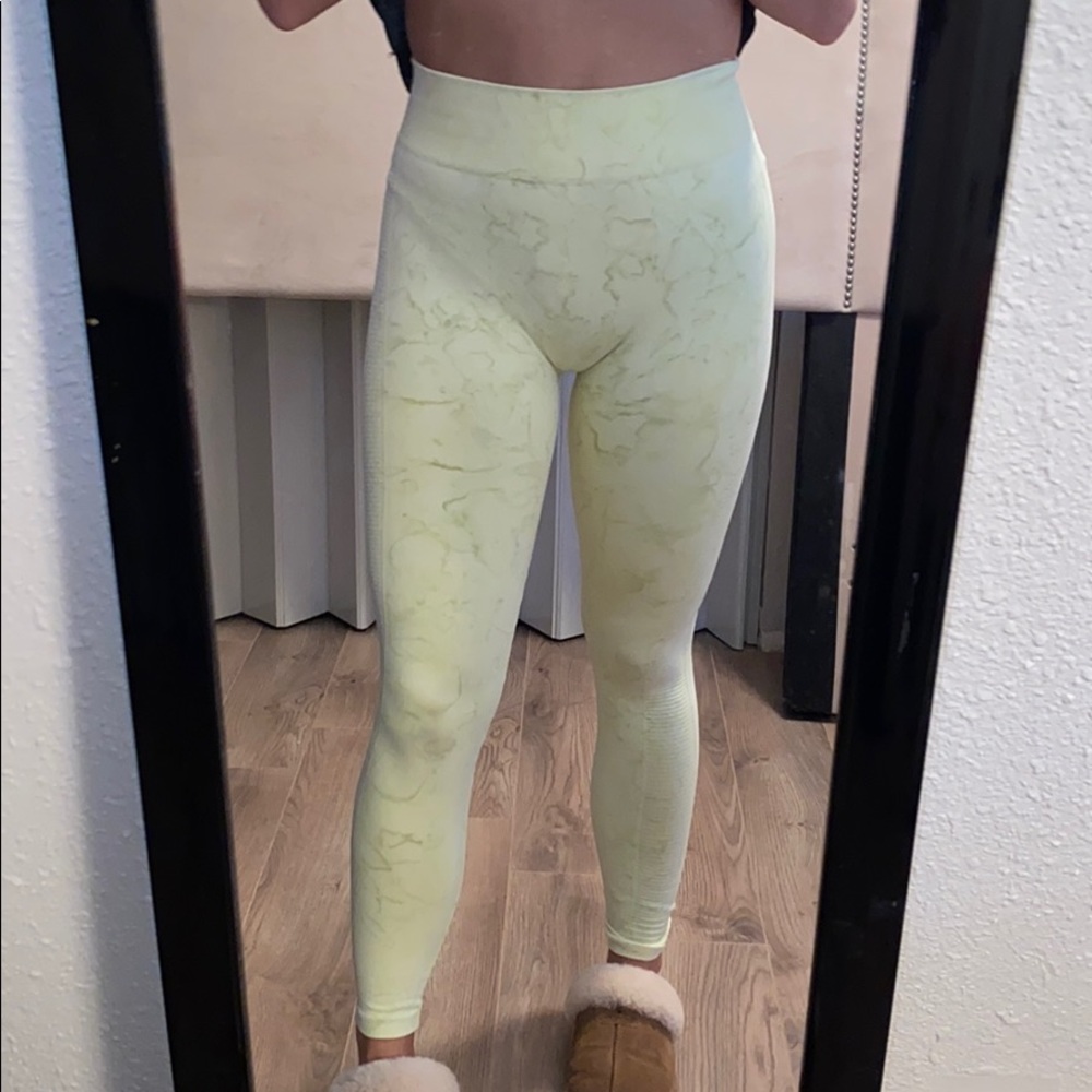 Seamless leggings